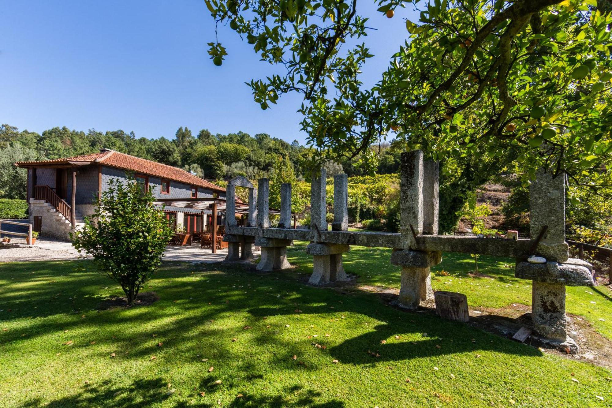 Quinta Da Pousadela - Agroturismo Guest House Amarante Bagian luar foto